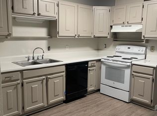 4199 Brewster Rd, Tallahassee, FL 32308