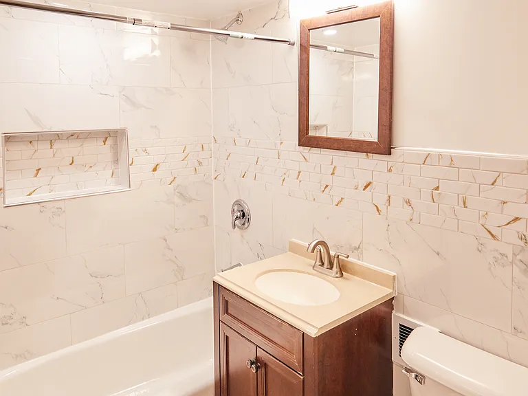 The Stone Falls Apartments — Photo 10