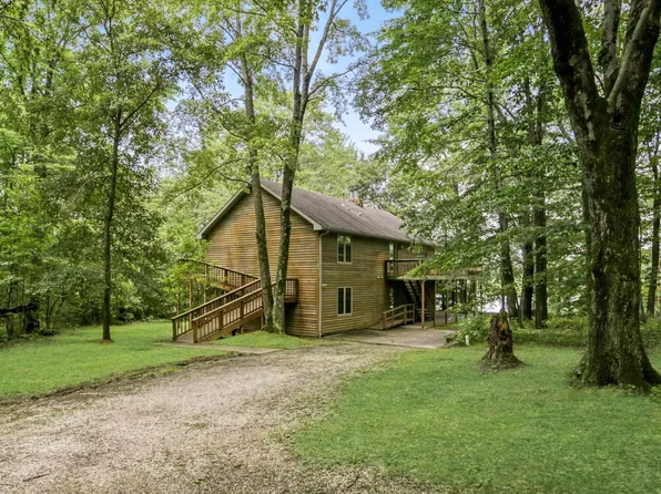 5099 Eby Rd, Boonville, IN 47601