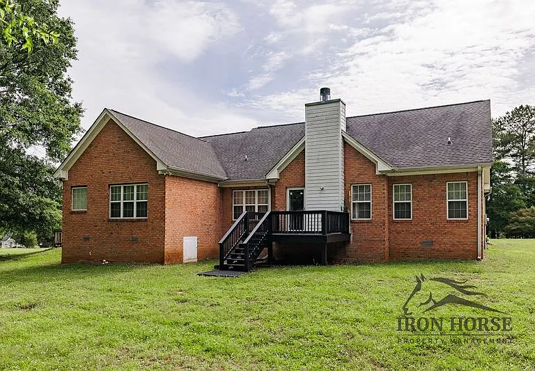 411 Timber Creek Dr — Photo 27
