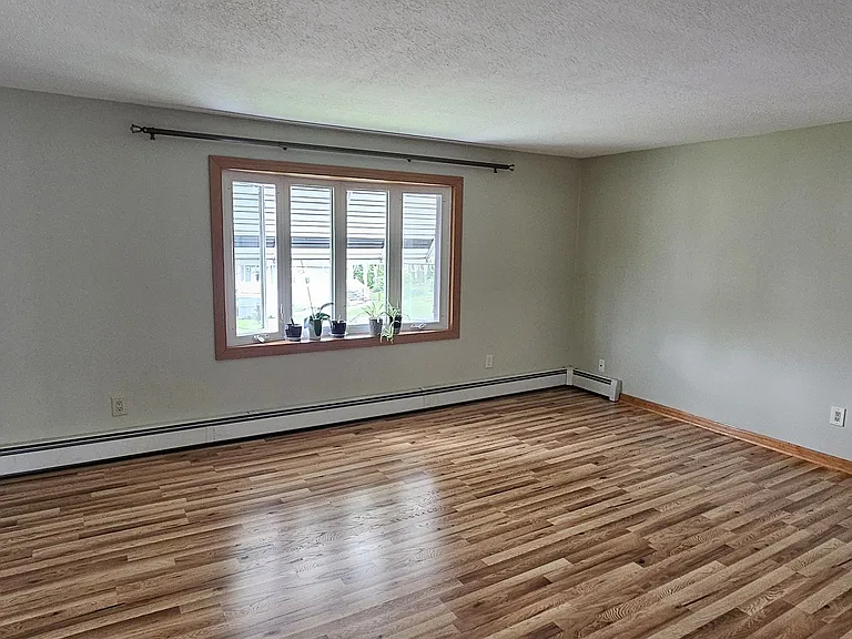 14 Cadwell Ct #2 — Photo 6