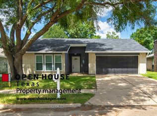 19746 Oakland Valley Dr, Katy, TX 77449