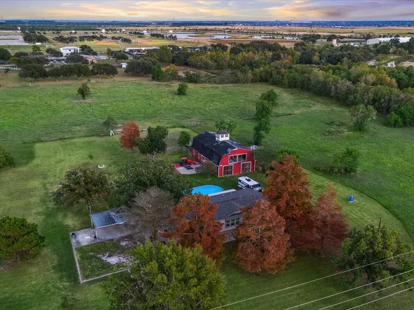 8850 Katy Hockley Rd, Katy, TX 77493