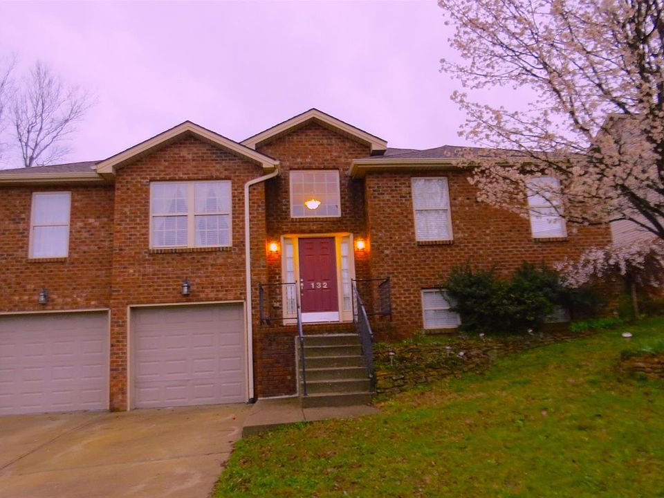 1st image of 132 Augusta Dr