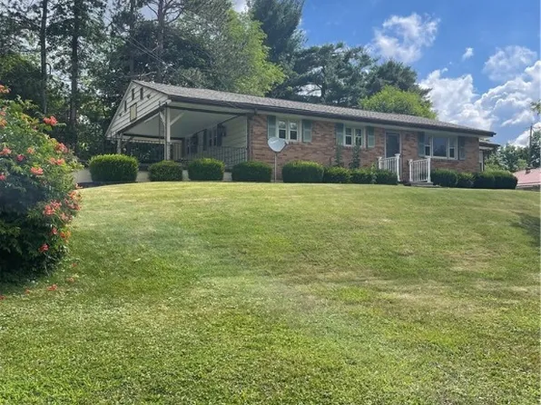 151 Plum St, Davidsville, PA 15928