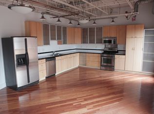 107 1st St S APT 403, Charlottesville, VA 22902