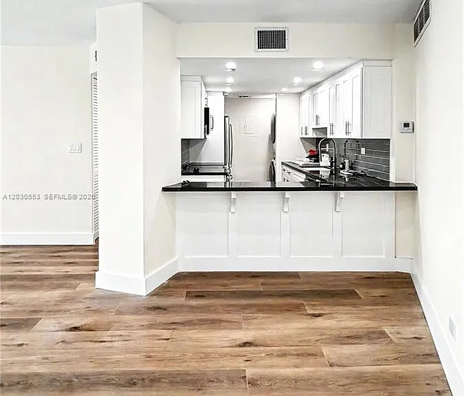 2451 Brickell Ave #5G — Photo 10