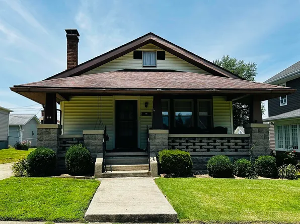 713 SE 1st St, Washington, IN 47501