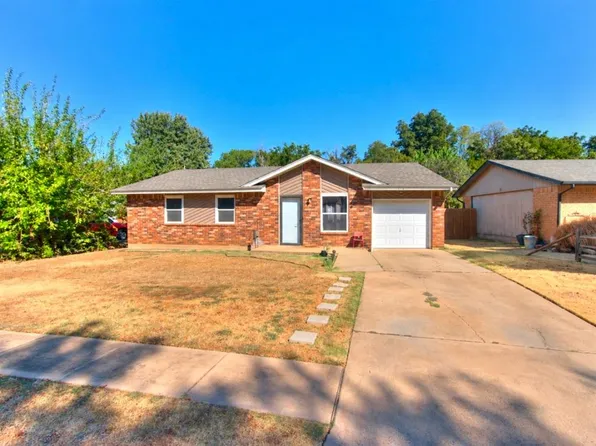 511 Holsey Dr, Noble, OK 73068