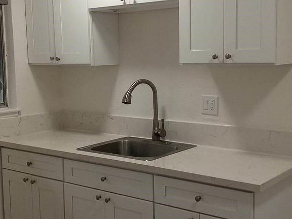 4th image of 4136 Abner St #2