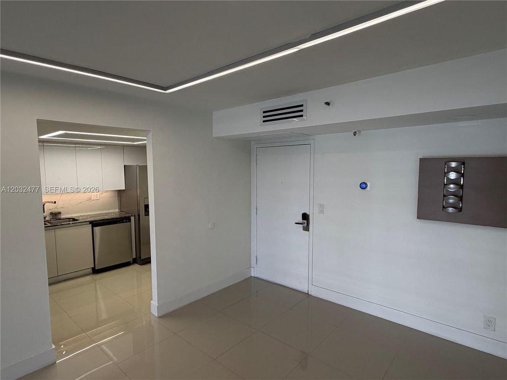 Apartment in Aventura, Miami-Dade - View 5