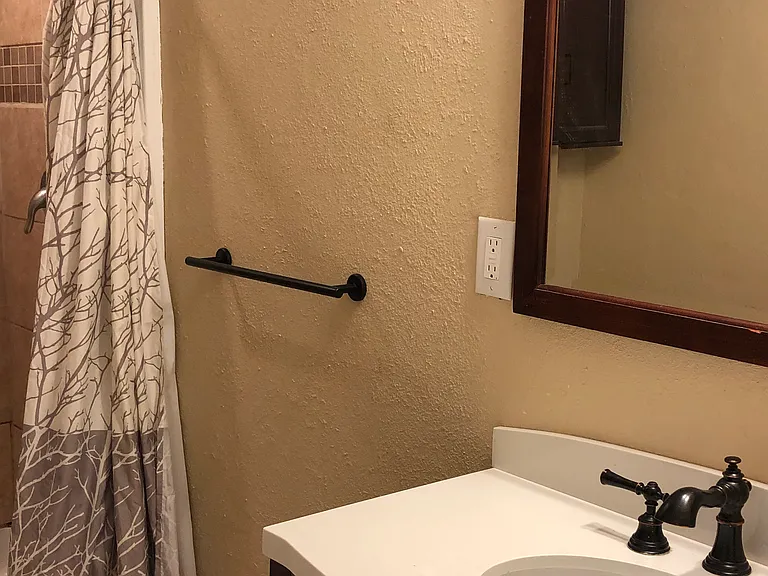 2121 Fuller Dr — Photo 15