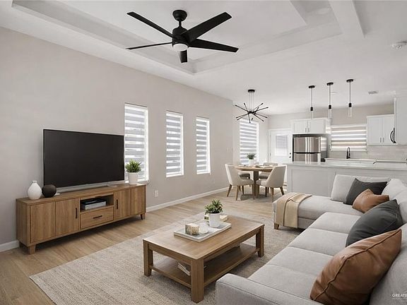 5th image of 5813 Ozark Ave #3