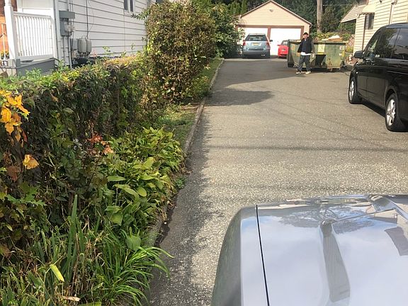 Drivway 1 car parking off street