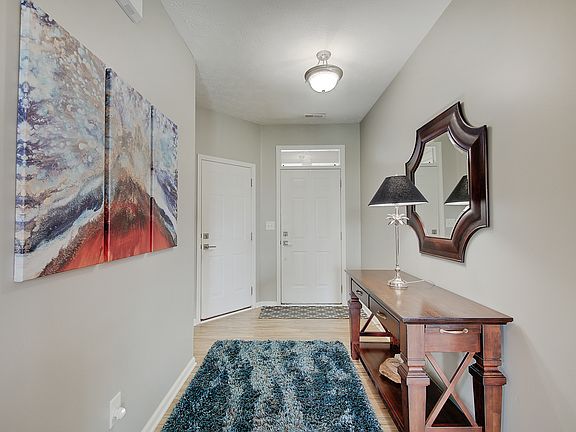 3rd image of 7351 Drum Castle Ct