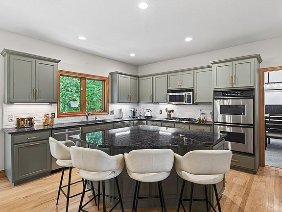 4th image of 3690 Yuma Ln N
