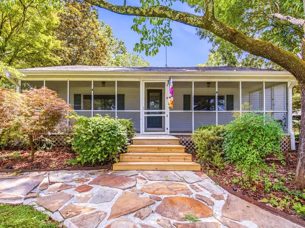 19758 Riverside St, Athens, AL 35611