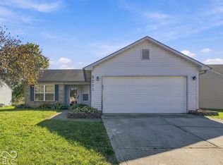 2211 W Autumn Ln, Columbus, IN 47201