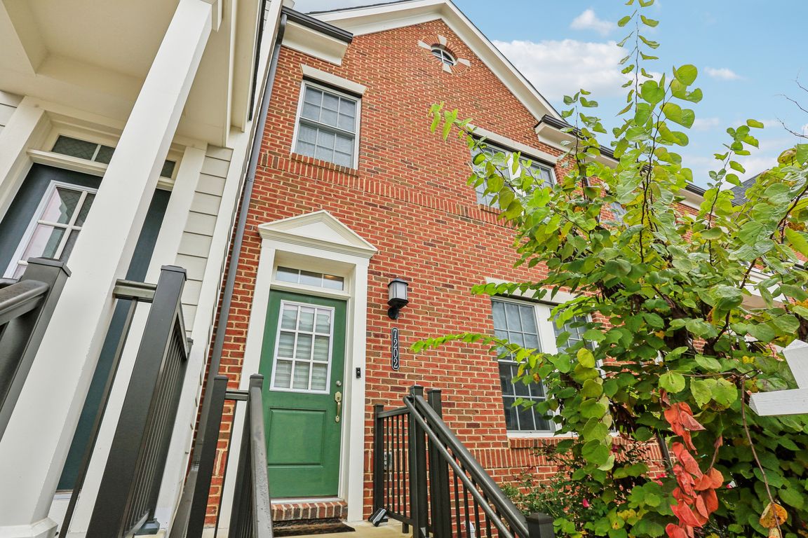 Conley Aly-S1410-001.jpg