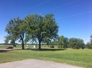 509 S Old Missouri Rd, Springdale, AR 72764