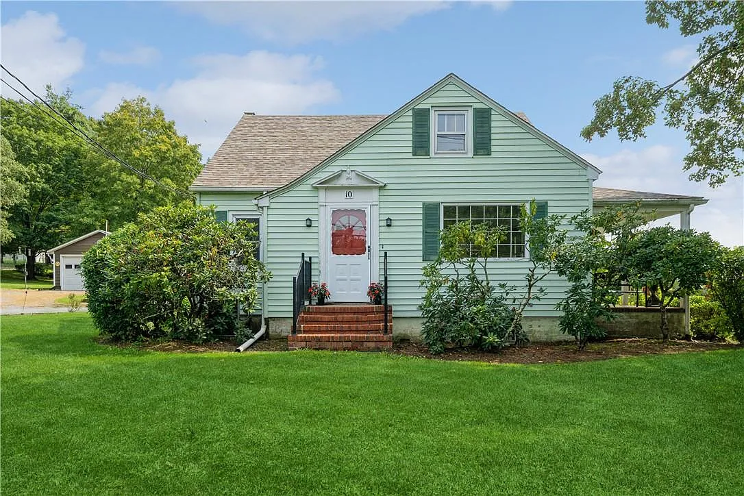 10 Werner Avenue photo 1