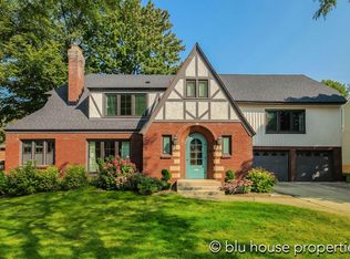 2415 Richards Dr SE, East Grand Rapids, MI