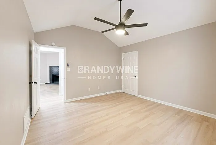 2868 Copper Ridge Cv S — Photo 11