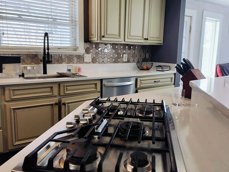 1st image of 6536 Redgate Cir