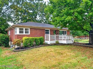 410 Marengo Dr, Woodland Hills, KY 40243