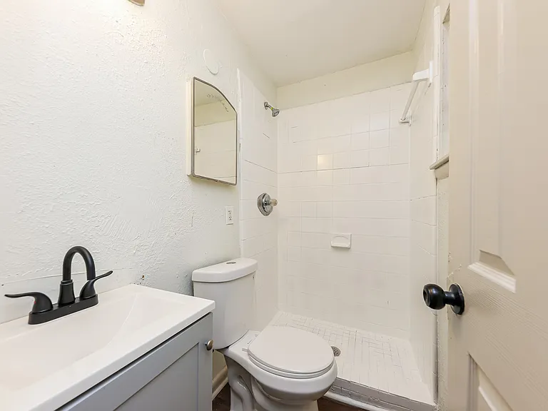 210 Oak Dr SE — Photo 14