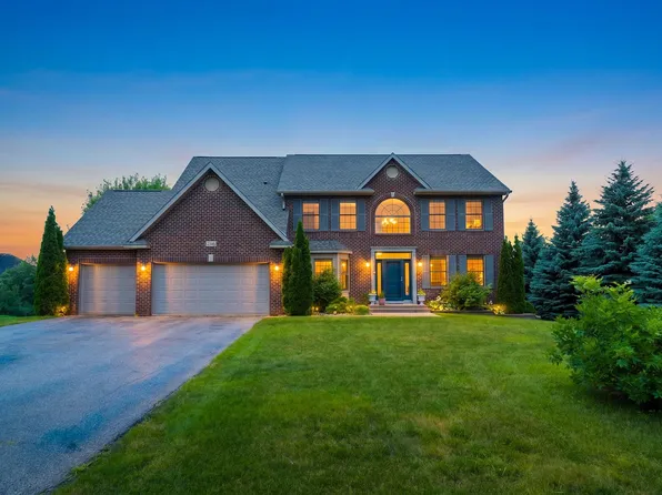 21061 Istria Ct, Lakeville, MN 55044