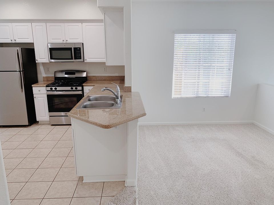 1st image of 2517 Fenton Pkwy APT 402
