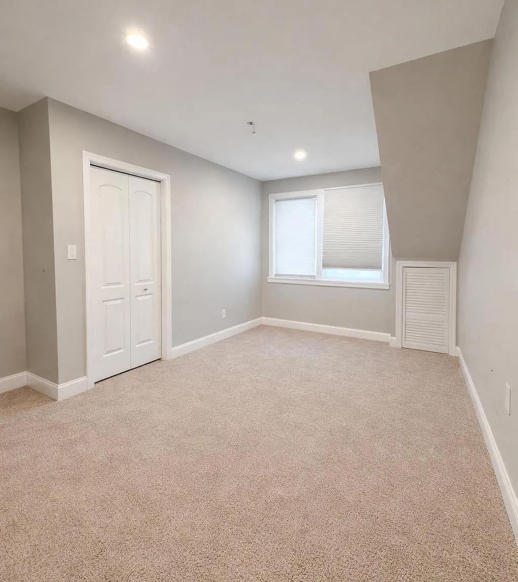 2 bed, $2,500 — Photo 2