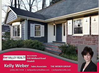 928 Midland Rd, Oradell, NJ 07649