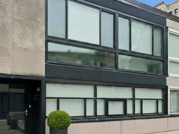 2906 N Sheridan Rd, Chicago, IL 60657