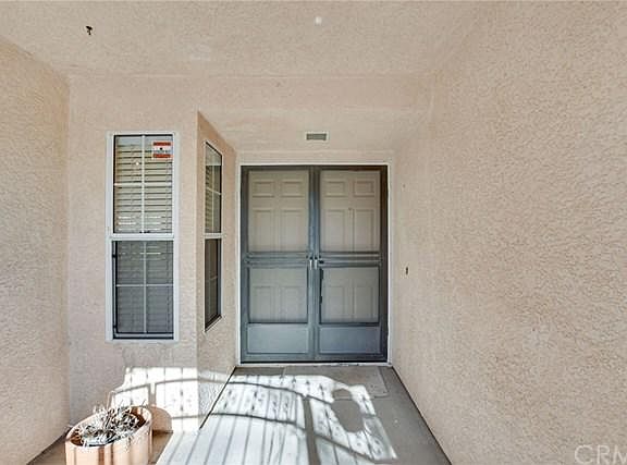 4th image of 2158 Begonia Ct