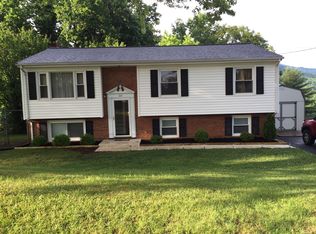 601 Olney Rd, Vinton, VA 24179