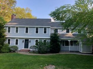 28 Birkdale Rd, Bedford, NH 03110