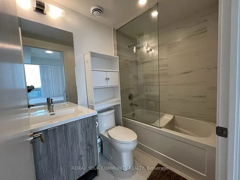 138 Downes St #7302 — Photo 25