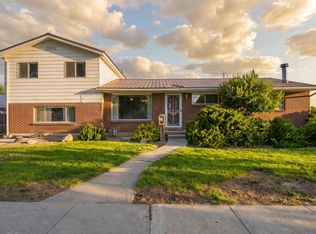 3320 S Broadway St, Magna, UT 84044