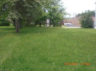 Kenyon Ave, Elyria, OH 44035