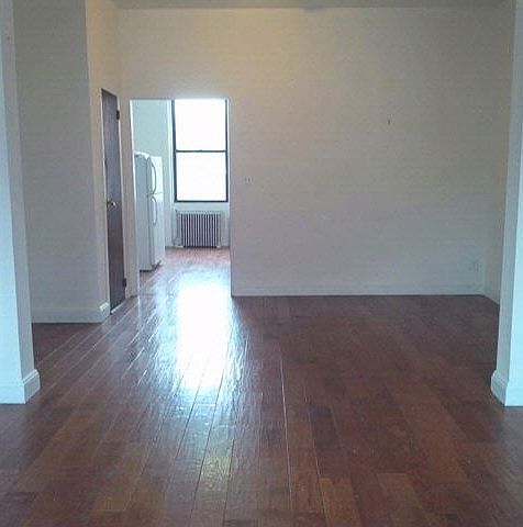 2nd image of 354 Atlantic Ave APT 2