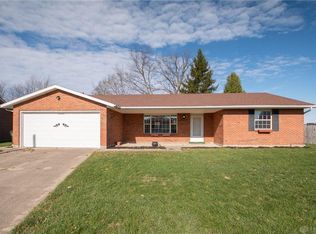 2476 Mississippi Dr, Xenia, OH
