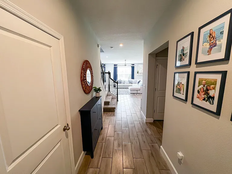 1585 Chelsea Manor Cir — Photo 9