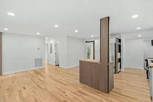 20 Moon St — Photo 8
