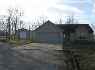 2623 E 1400 N, Attica, IN 47918