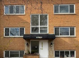 17927 Lake Shore Blvd APT 201, Cleveland, OH