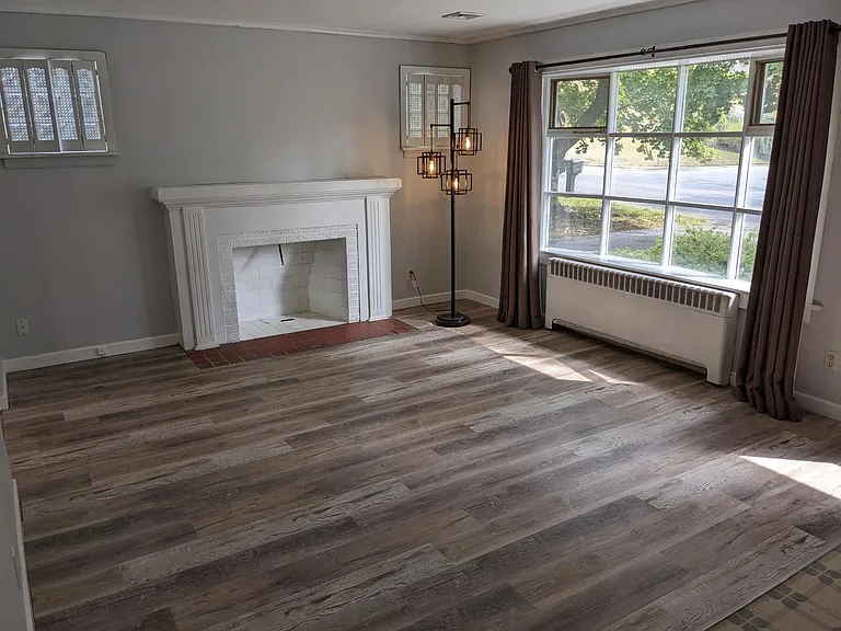 519 Wood St — Photo 4
