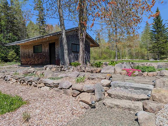 5th image of 2051 Perotte Rd