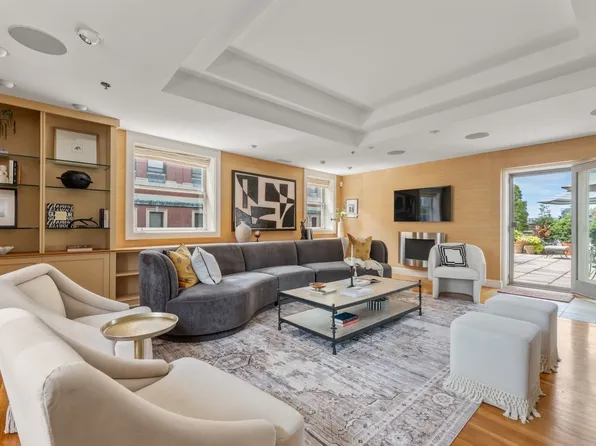 57 E Concord St APT 9, Boston, MA 02118